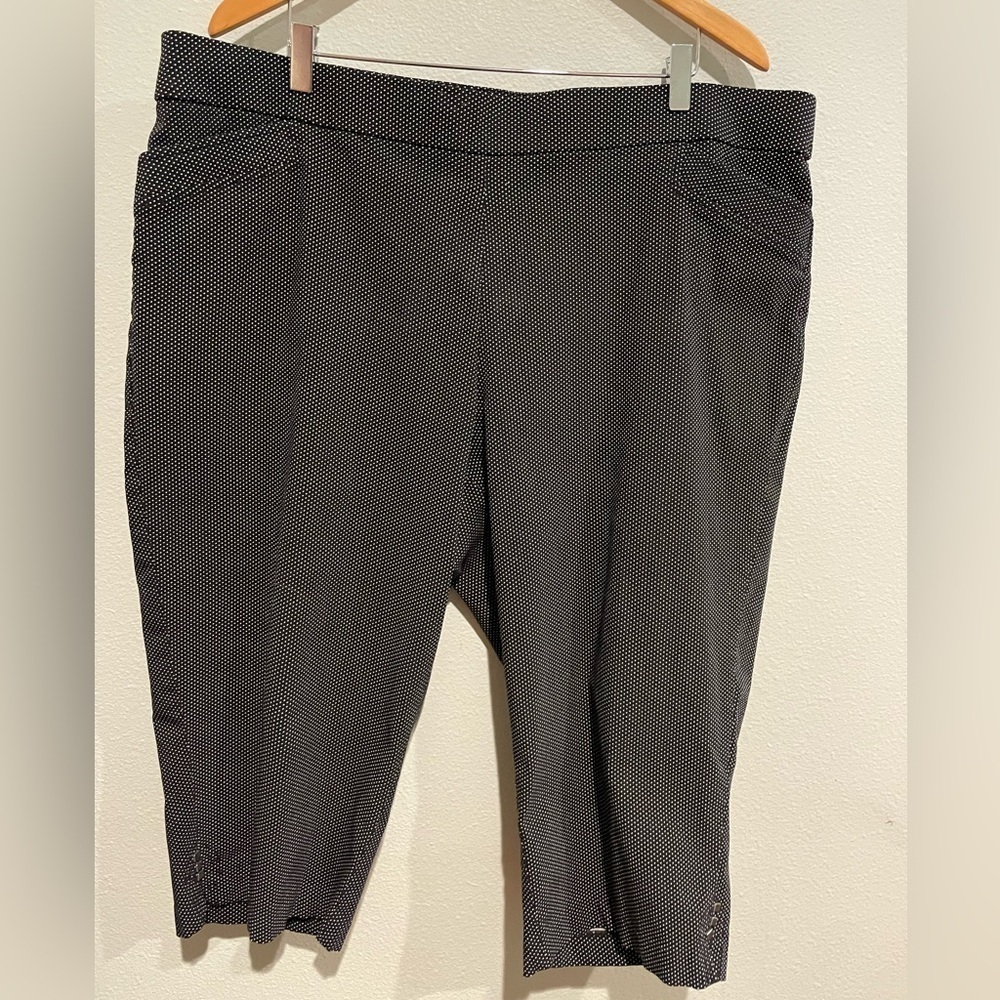 Signature Slimming by CJ Banks Black with mini polka-dot Capri pant. Siz…
